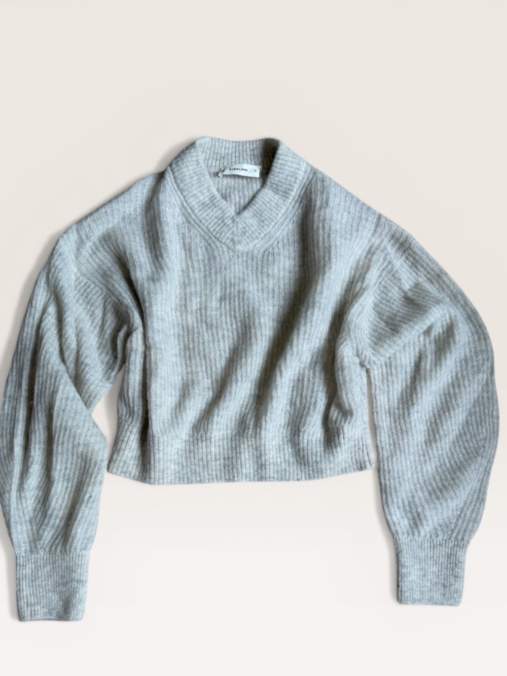 Everlane Light Beige V-Neck Ribbed Knit Sweater size medium - Picture 6 of 7